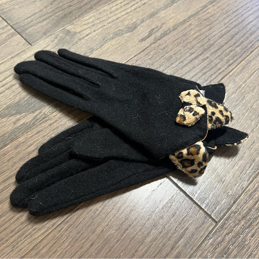 Gloves